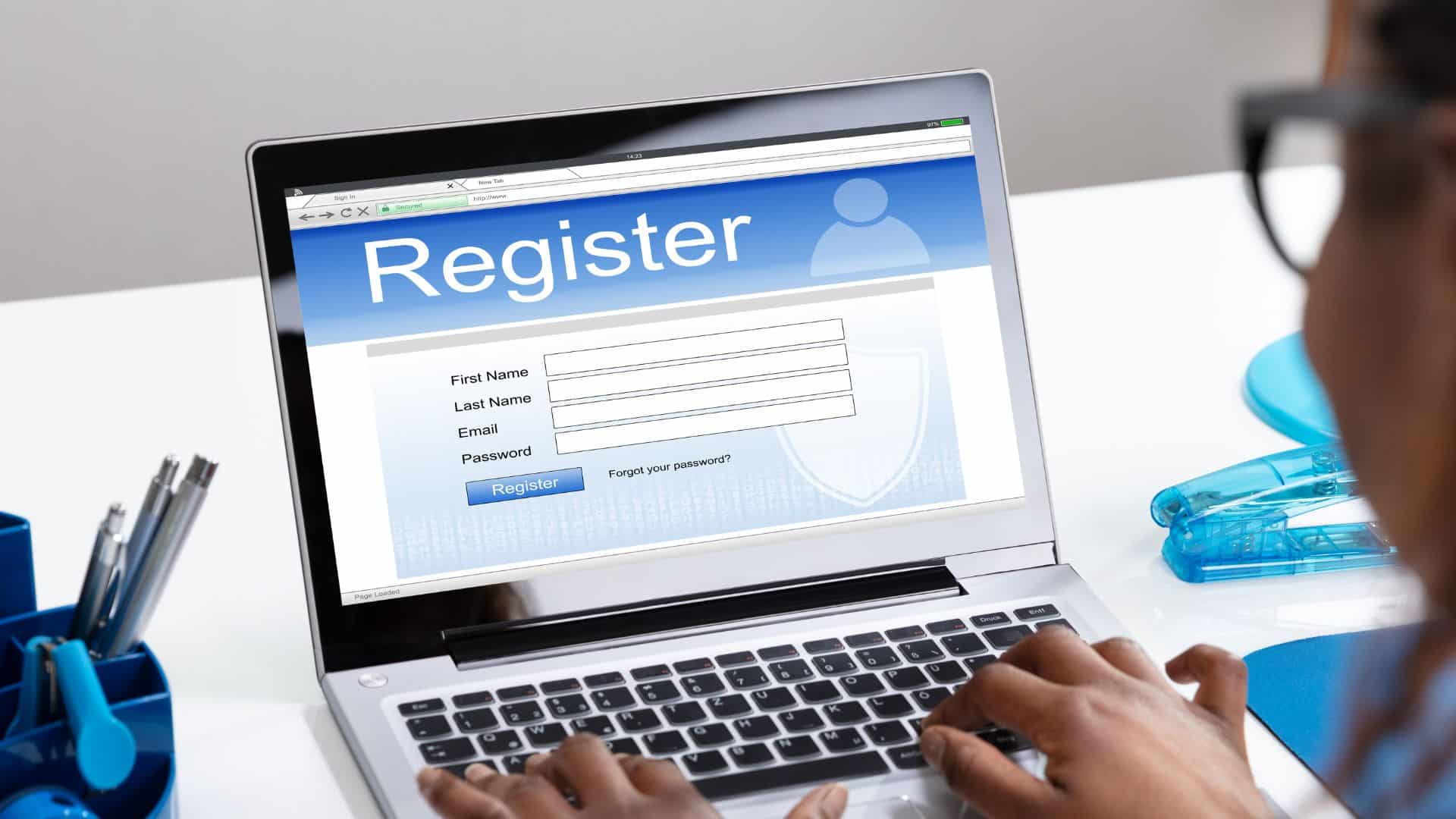 registering for stra