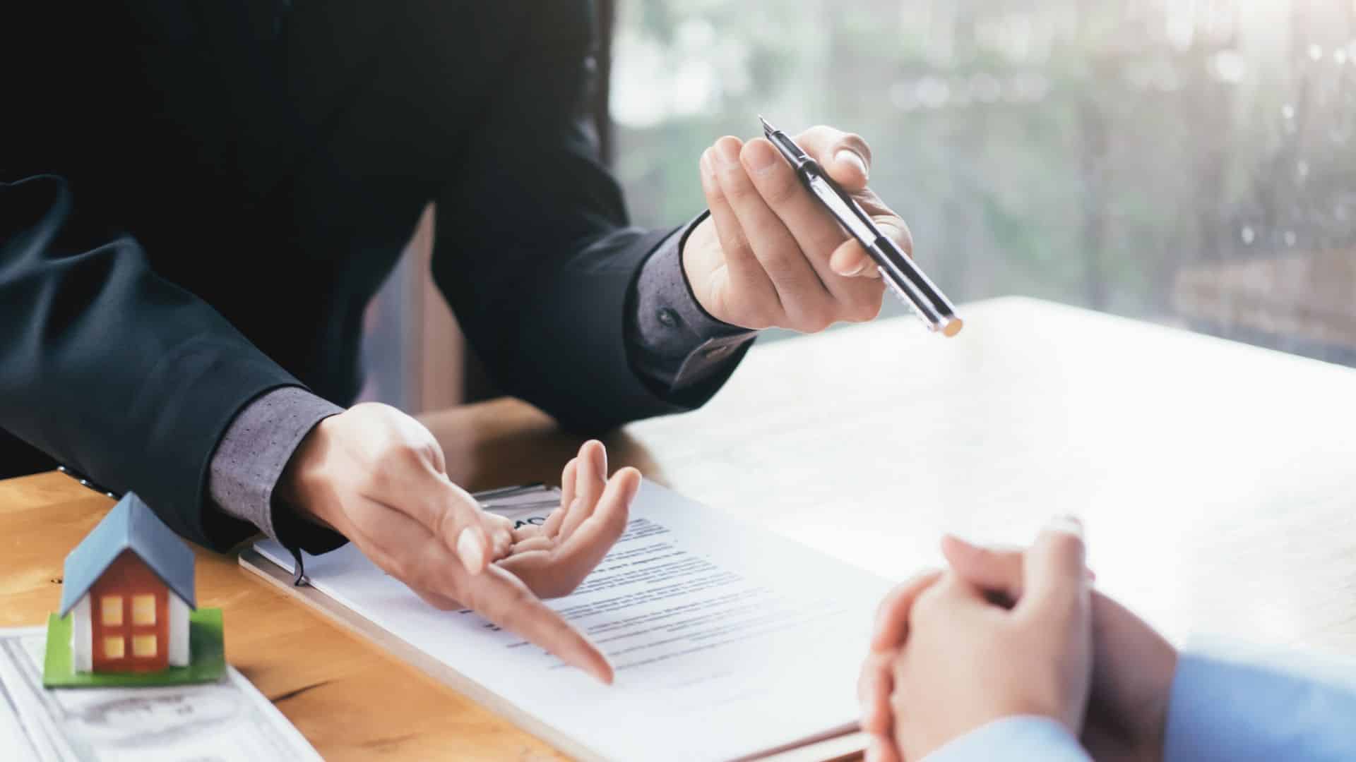 watching documents hybrid homes